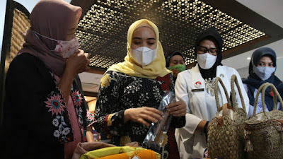 Ketua Dekranasda Kabupaten Sidoarjo Dukung Penuh Geliat UKM