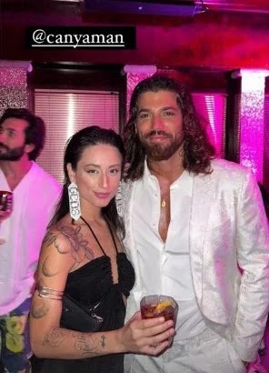 Can Yaman has returned to the set of "Viola come il mare" after announcing that he won't be attending the Venice Film Festival. His new picture with an "unknown" woman is becoming viral.