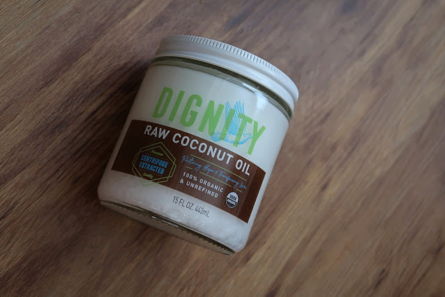 Dignity Coconuts Coconut Oil Review, Photos