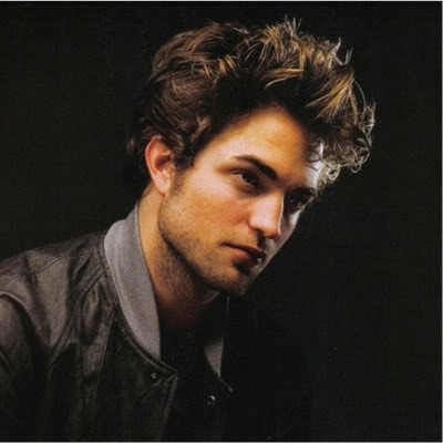 robert pattinson haircut. Robert Pattinson Messy