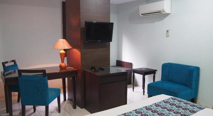 Alma Hotel Jakarta Kamar Family