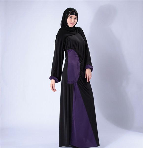 Model dress pesta muslim desain modern dan indah terbaru 2017/2018