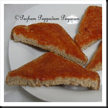 Bread slices spread with ketch up