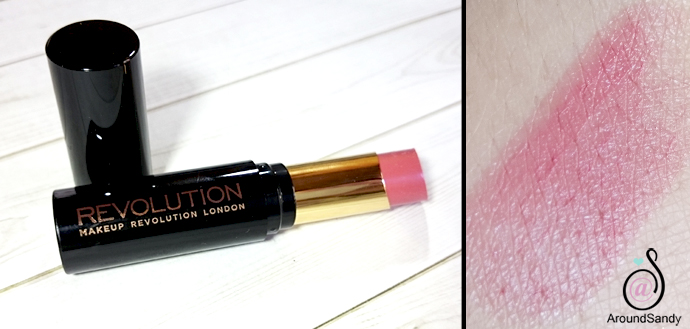 makeup revolution not giving up liphug lipstick