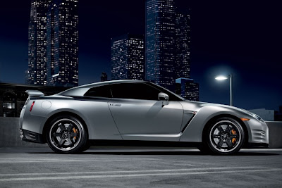 2013 Nissan GT-R