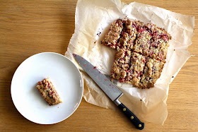 Fruit Crumble Bars