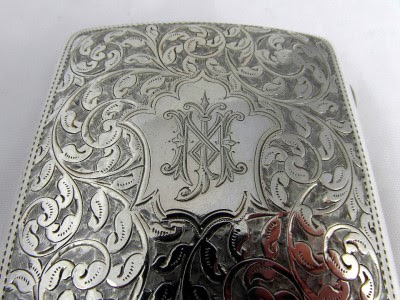 ANTIQUE SOLID SILVER ENGRAVED CIGARETTE CASE - 1904