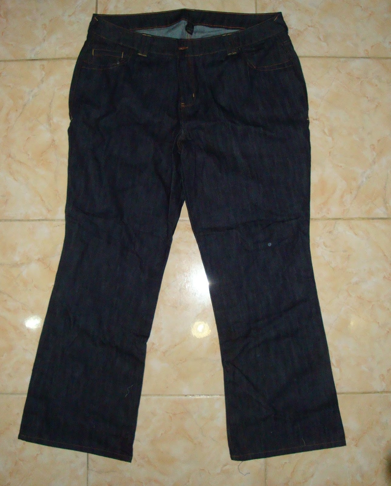chic catchy Celana panjang Big Size Check stock dulu chic catchy Celana panjang Big Size Check stock dulu