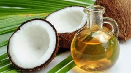 Benefits of Coconut Oil For Beauty Skin