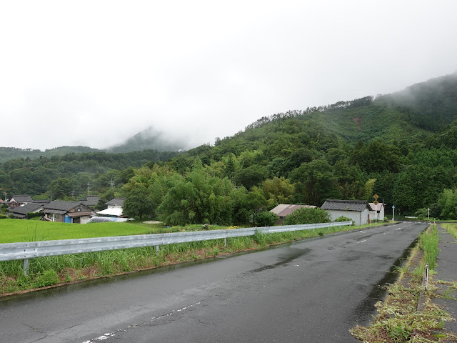 鳥取県道299号赤松淀江線　鳥取県西伯郡大山町赤松　赤松集落