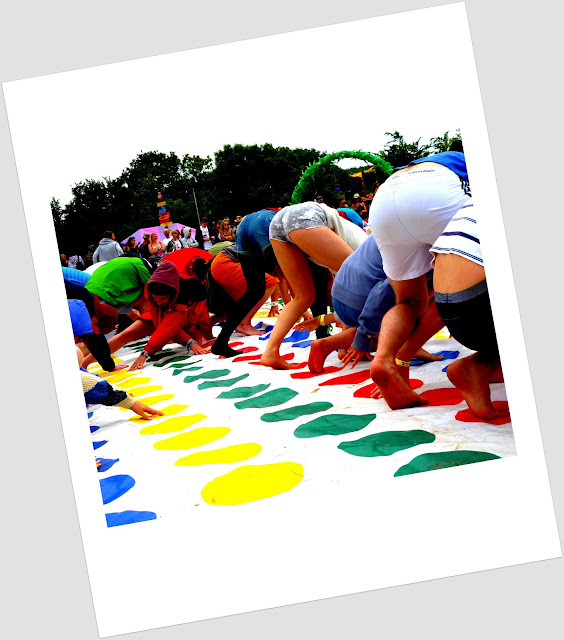 playing twister at glastonbury 2013