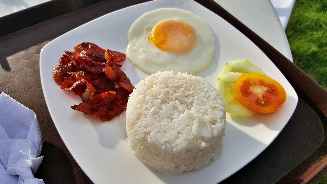 breakfast at Blue Ocean Bohol Beachfront Resort, Alona Beach, Panglao, Bohol