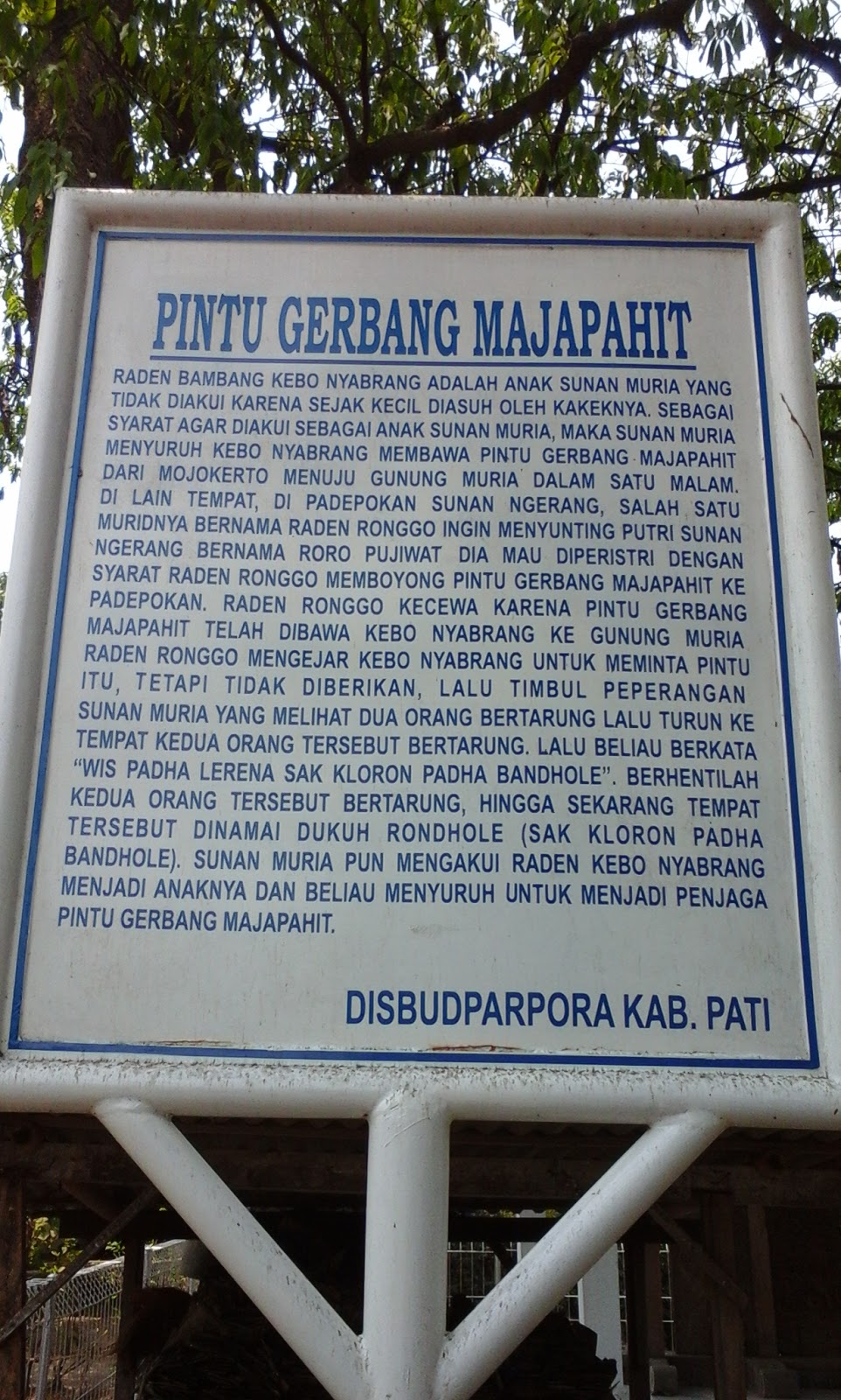  PINTU  GERBANG  MAJAPAHIT PATI JAWA TENGAH