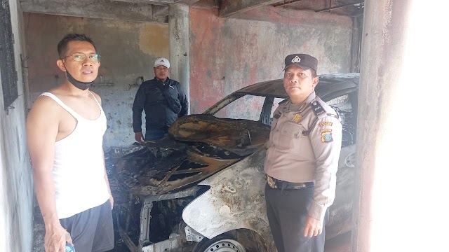 Garasi Rumah di Jalan Lau Cimba Dilalap Sijago Merah, Mobil Avanza Dan Sepedamotor Ikut Terbakar