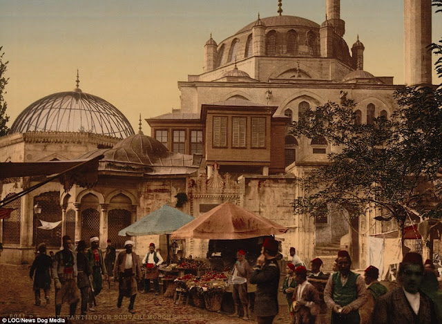 İstanbul'un 1890'lardan Büyüleyici Renkli Fotoğrafları  