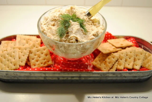 Old Fashioned Chicken Spread at Miz Helen's Country Cottage