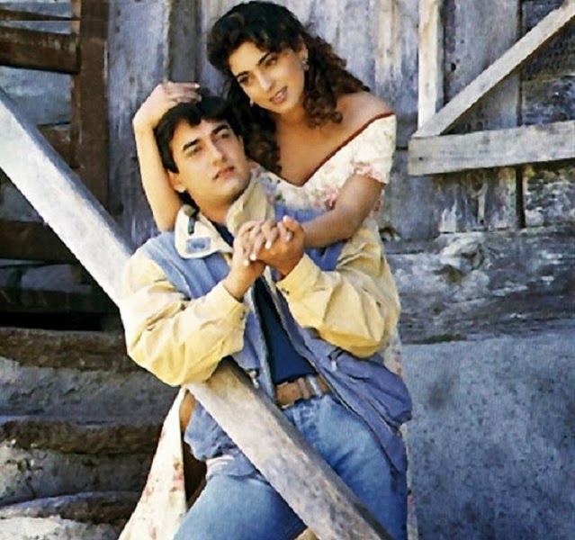 aamir khan & juhi chawla Wallpaper Download