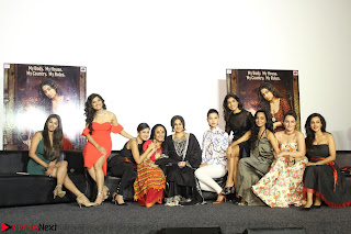 Vidya Balan with Ila Arun Gauhar Khan and other girls and star cast at Trailer launch of move Begum Jaan 010.JPG