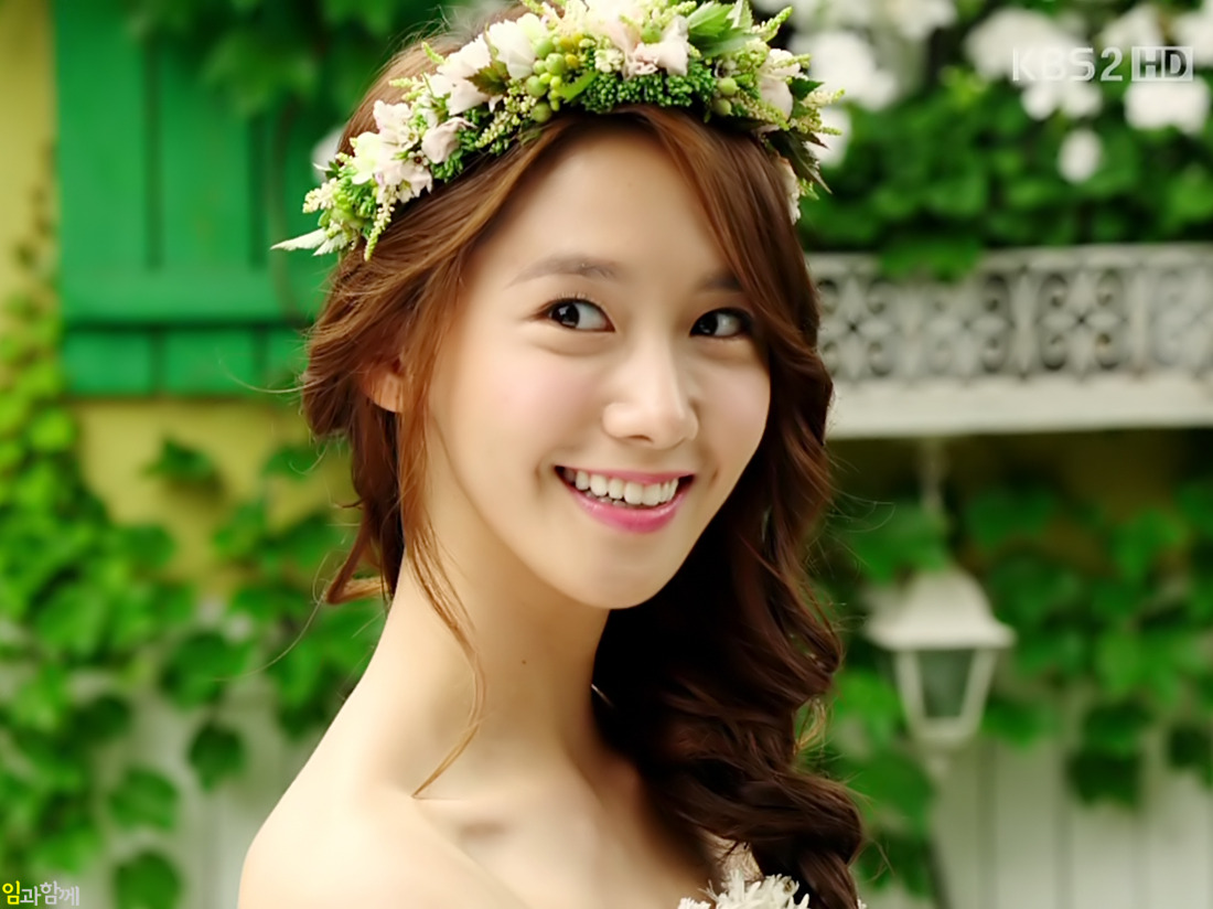 It Girl SPECIAL FOR OUR DEER YOONA