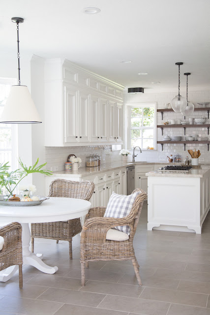 how to coordinate lighting in your kitchen - island and breakfast nook combinations