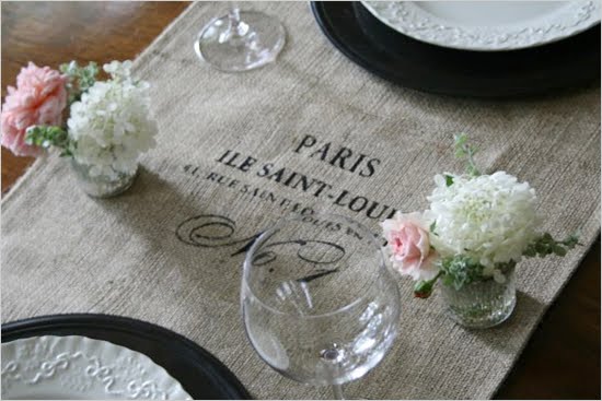 Neutral burlap table runners lend to an elegant aesthetic when paired with 