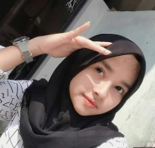 Gambar cewek2 cantik buat quotes berhijab