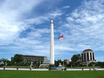 tugu pahlawan