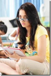 Tamanna reading photo