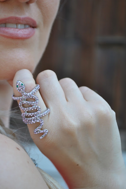 anello forma serpente cristalli rosa anelli estate 2016 anelli falange mariafelicia magno fashion blogger majique london rings anelli majique london
