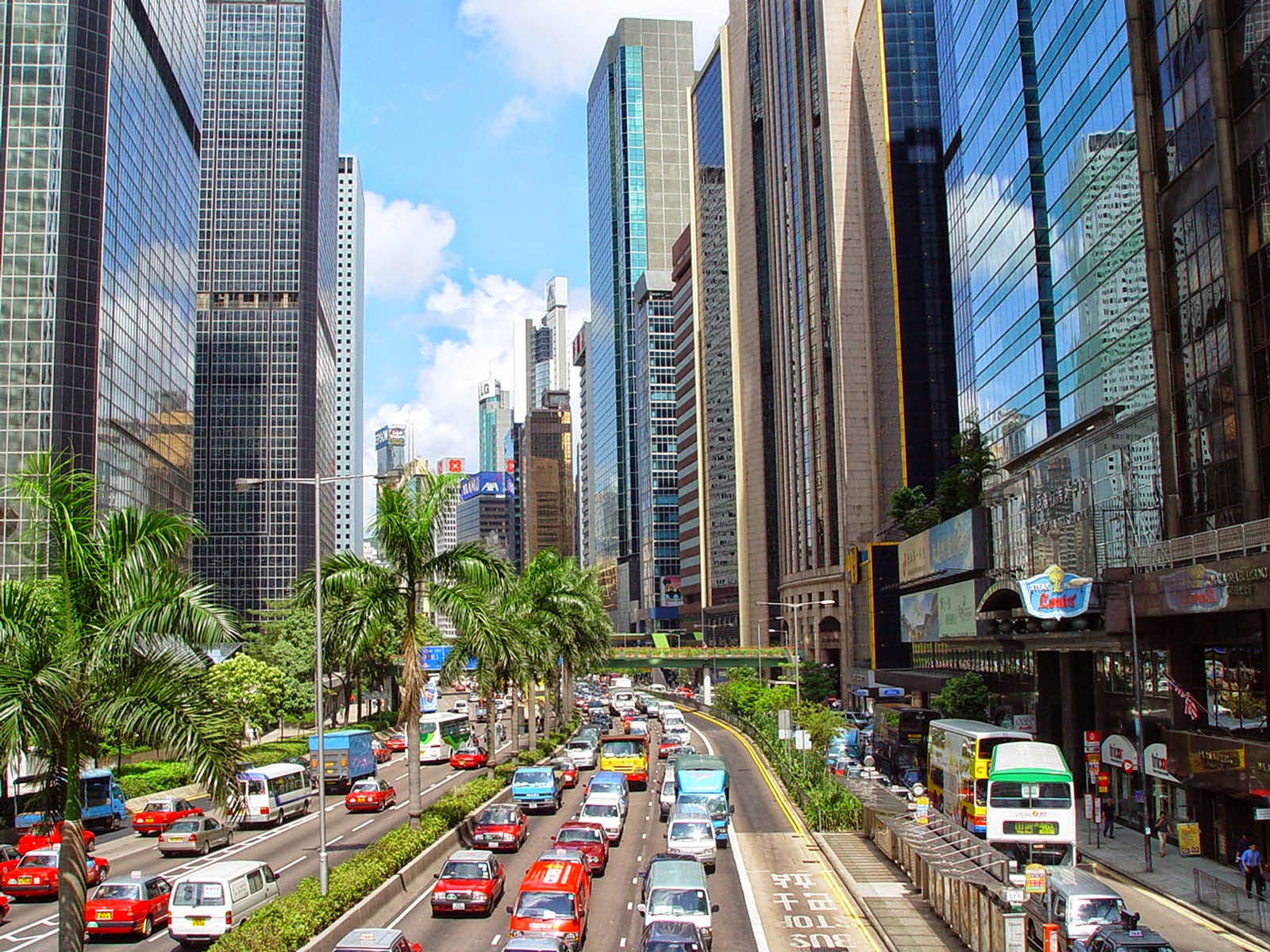 ve-may-bay-di-hong-kong