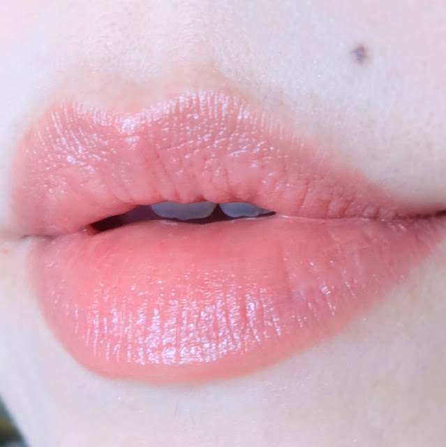 Chanel Rouge Allure 194 Sensibilite swatch