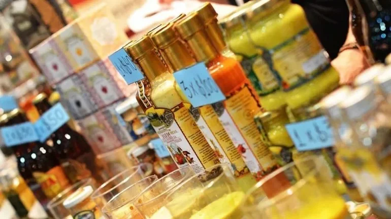 Oferta Laboral: Comercio de productos regionales busca personal para Atención al Público