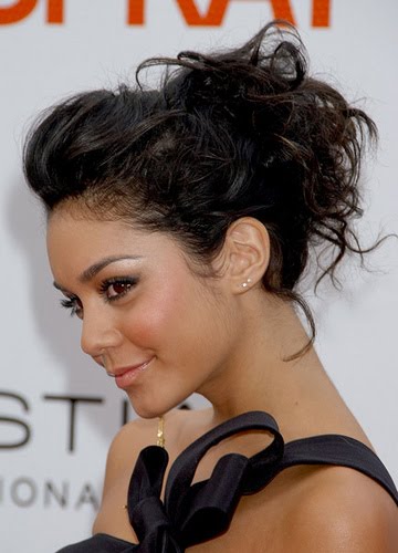 curly hair updos 2010. Loose curly hair on your hair