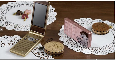 ntt sh04 b 5 DoCoMo STYLE SH 04B: phone with shapes melted chocolate