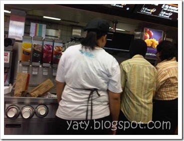 IMG03097-20110327-0952