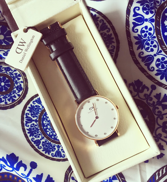 Daniel Wellington Watch - Classy Sheffield