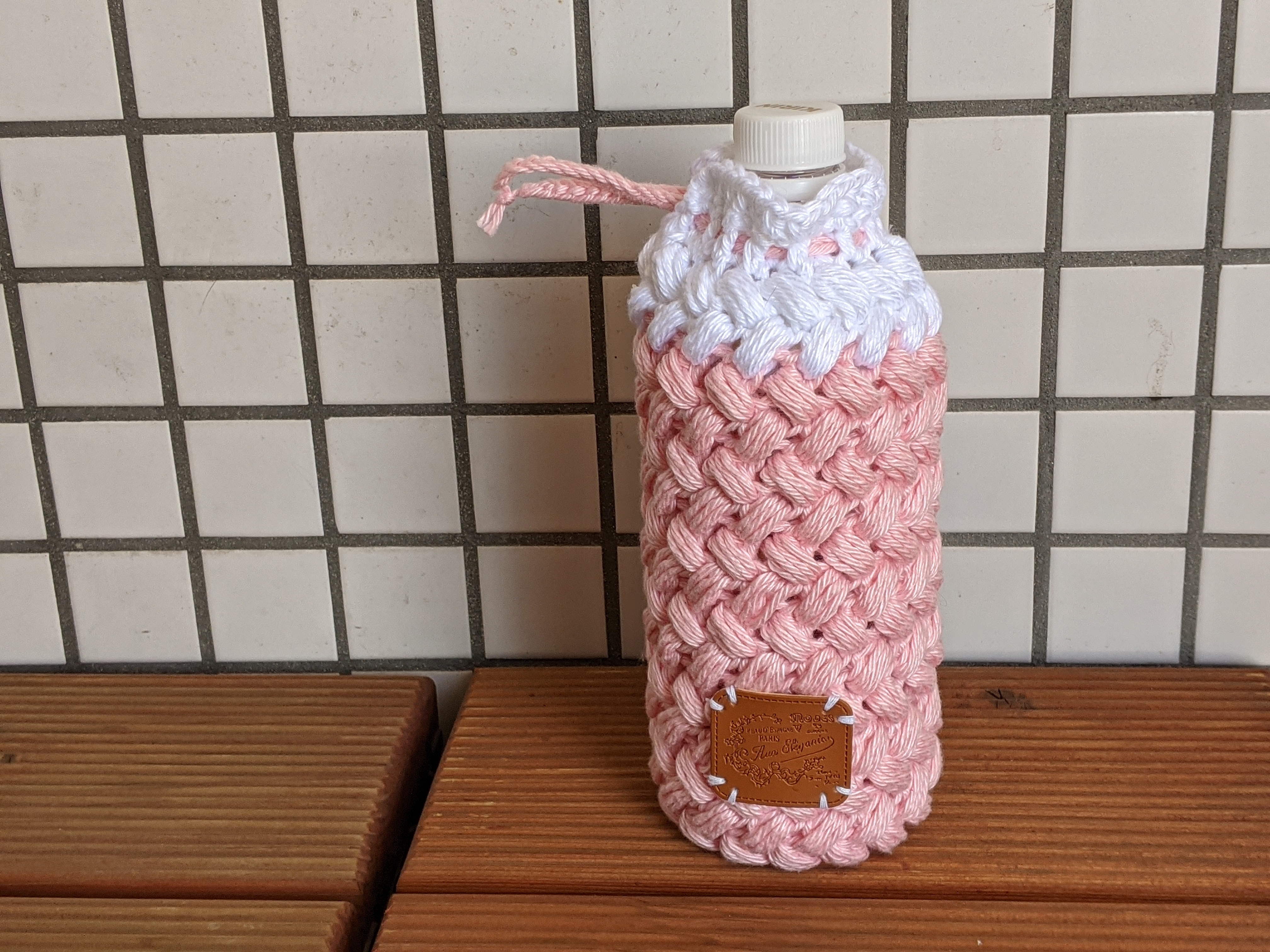 ビーンステッチのペットボトルカバーの編み方 Crochet And Me かぎ針編みの編み図と編み方