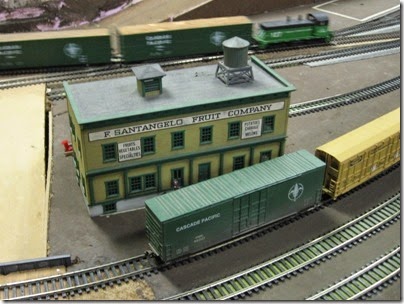 IMG_4674 Corvallis Society of Model Engineers on December 3, 2006