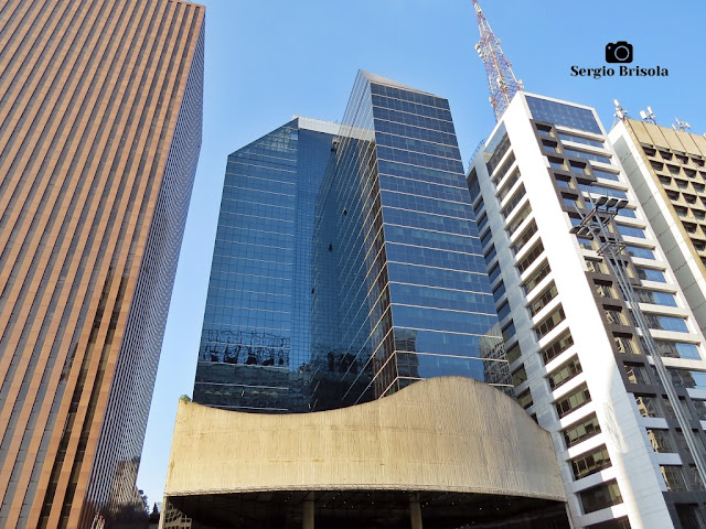 Vista ampla do Edifício Paulista - Center 3 na Avenida Paulista, Consolação