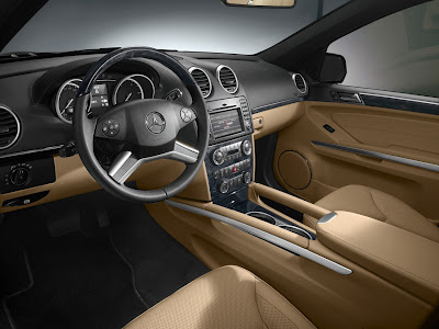 2010 Mercedez Benz ML 450 Hybrid Interior