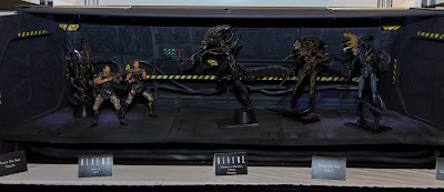 NECA 2013 Toy Fair Display Pictures - Aliens figures