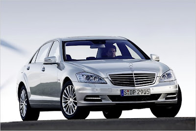 2011 Mercedes S 250 CDI BlueEFFICIENCY five-liter car coming