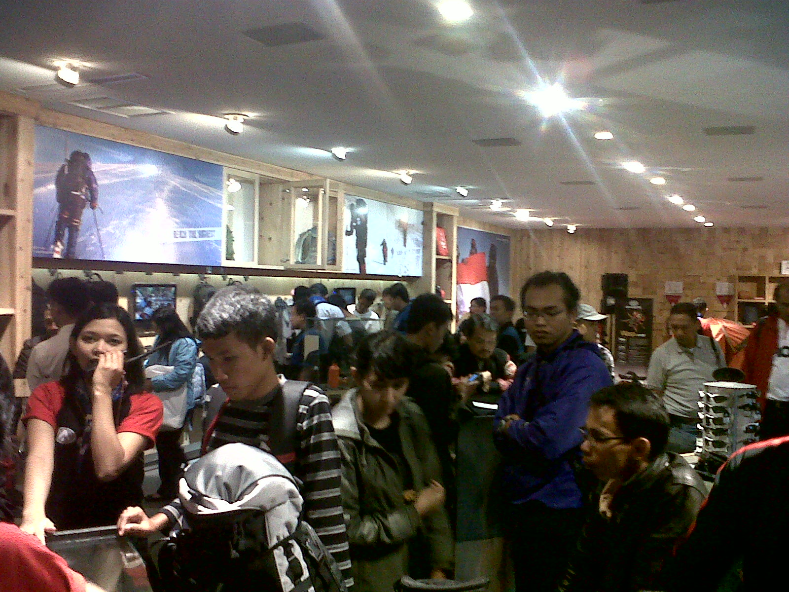  Eiger  Freak EIGER  FLAGSHIP STORE  GRAND OPENING ON 12 12 12