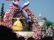 . Ben and I went to Tokyo Disney Land to celebrate our 7 year anniversary. (dscf )