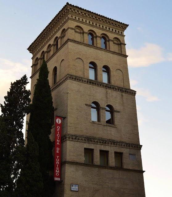 Plaza del Pilar, Zaragoza