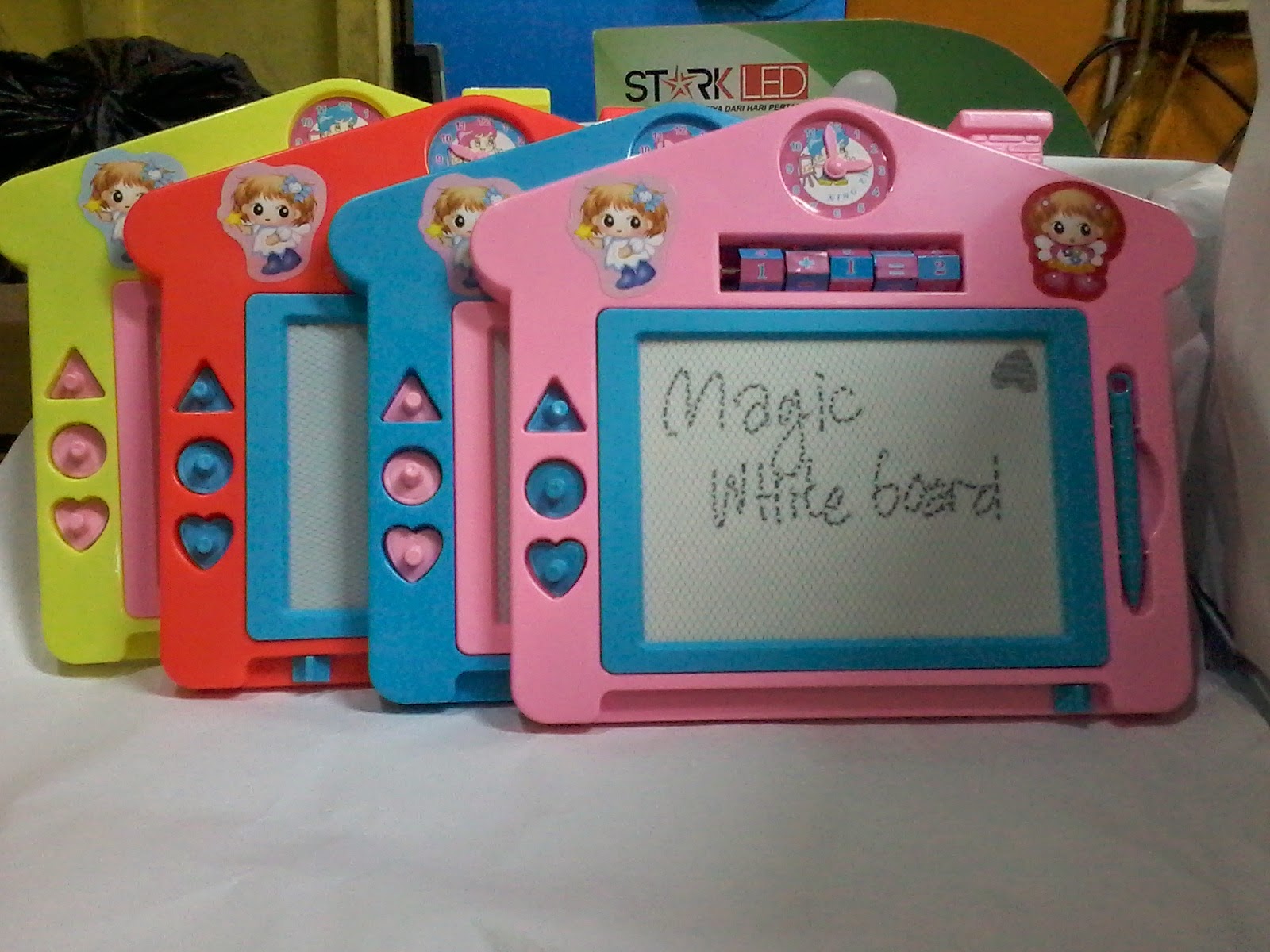 Satu lagi Papan Tulis khusus anak anak