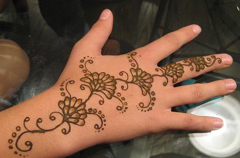 Christmas Simple Mehndi Designs 2013  Henna Mehndi Style 