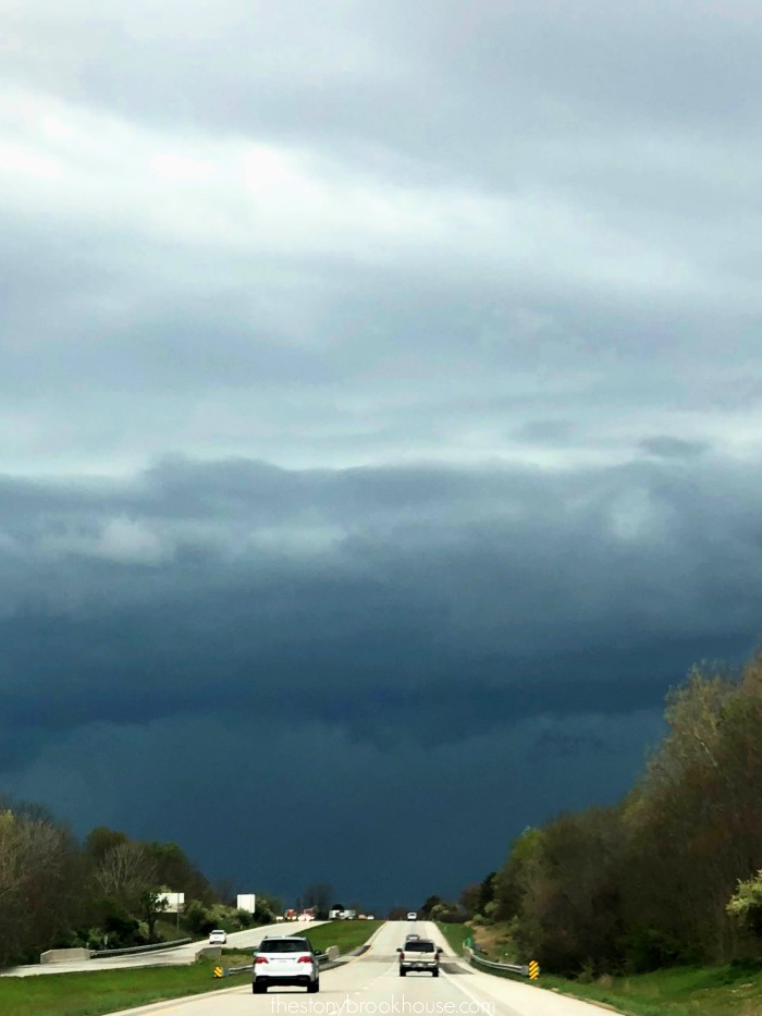 Sunday Drive - Storms On The Horizon