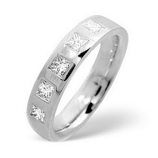 White Gold Diamond Wedding Rings Set-Best Wedding Ring on view