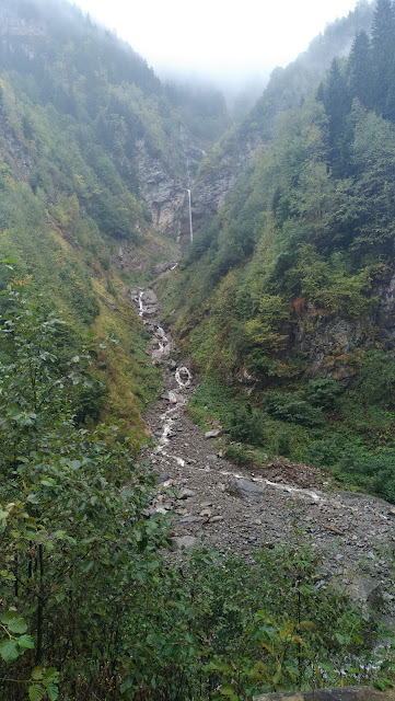 водопад в Грузии